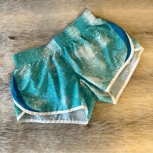 NIKE Dry Fit Aqua Splatter Paint Athletic Lined L Running Gym Workout Shorts